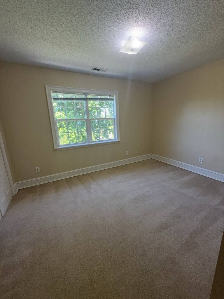 Townhouse for rent at 1121 Pueblo Dr, Jacksonville, NC 28546