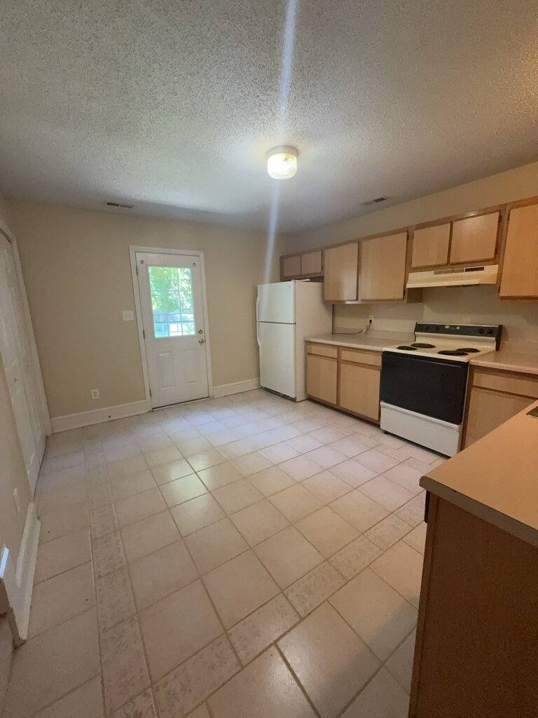 Townhouse for rent at 1121 Pueblo Dr, Jacksonville, NC 28546