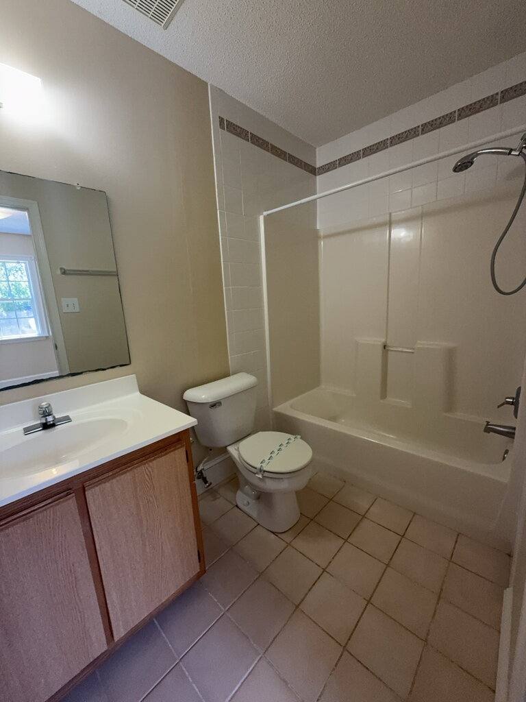 Townhouse for rent at 1121 Pueblo Dr, Jacksonville, NC 28546