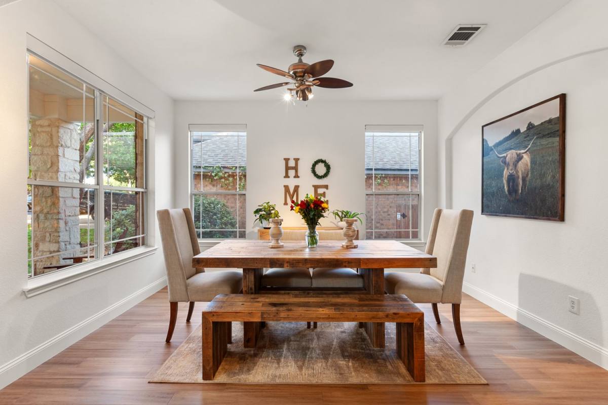 House for rent at 10305 Channel Island Dr, Austin, TX 78747