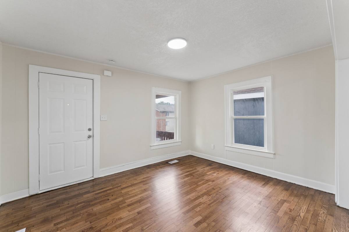 House for rent at 1049 Calvin St, Kansas City, KS 66102