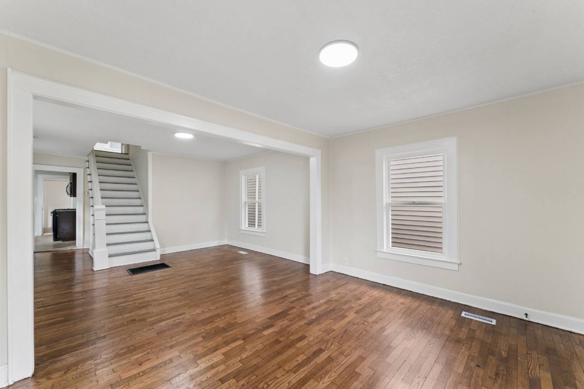 House for rent at 1049 Calvin St, Kansas City, KS 66102