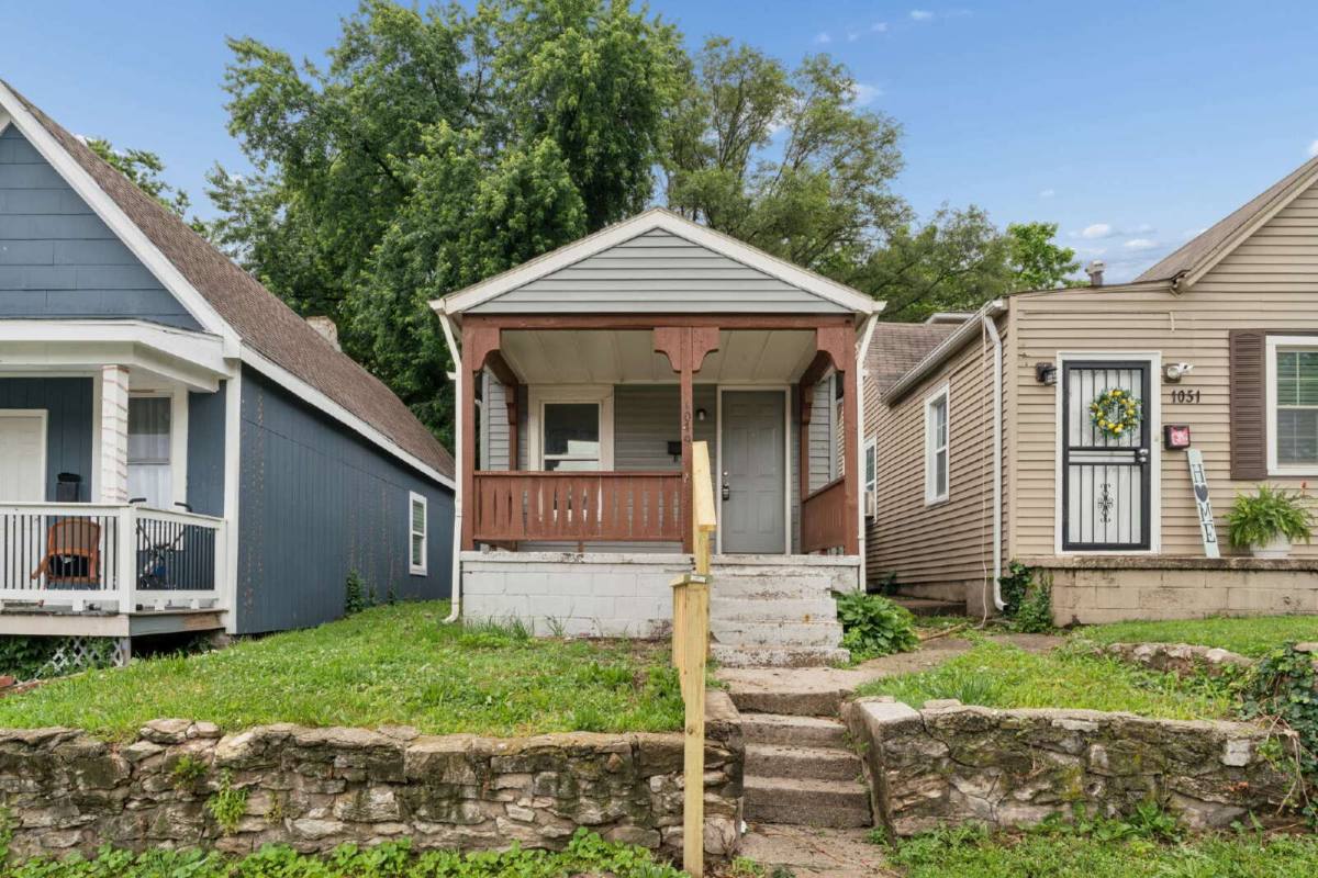 House for rent at 1049 Calvin St, Kansas City, KS 66102