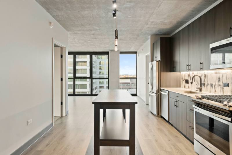 Apartment for rent at 170 N Ada, Chicago, IL 60607