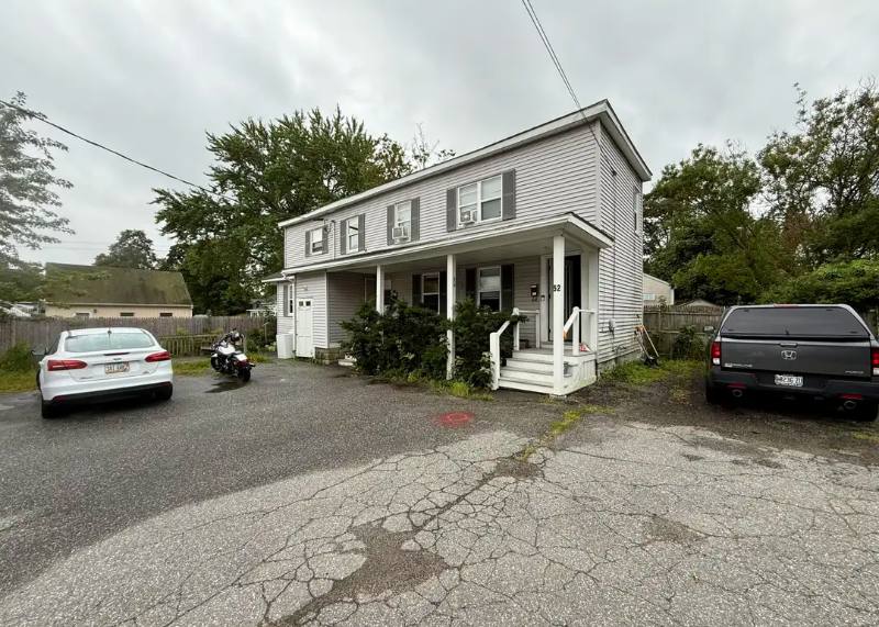 Apartment for rent at 50 - 52 Myrtle St #52-2, Westbrook, ME 04092