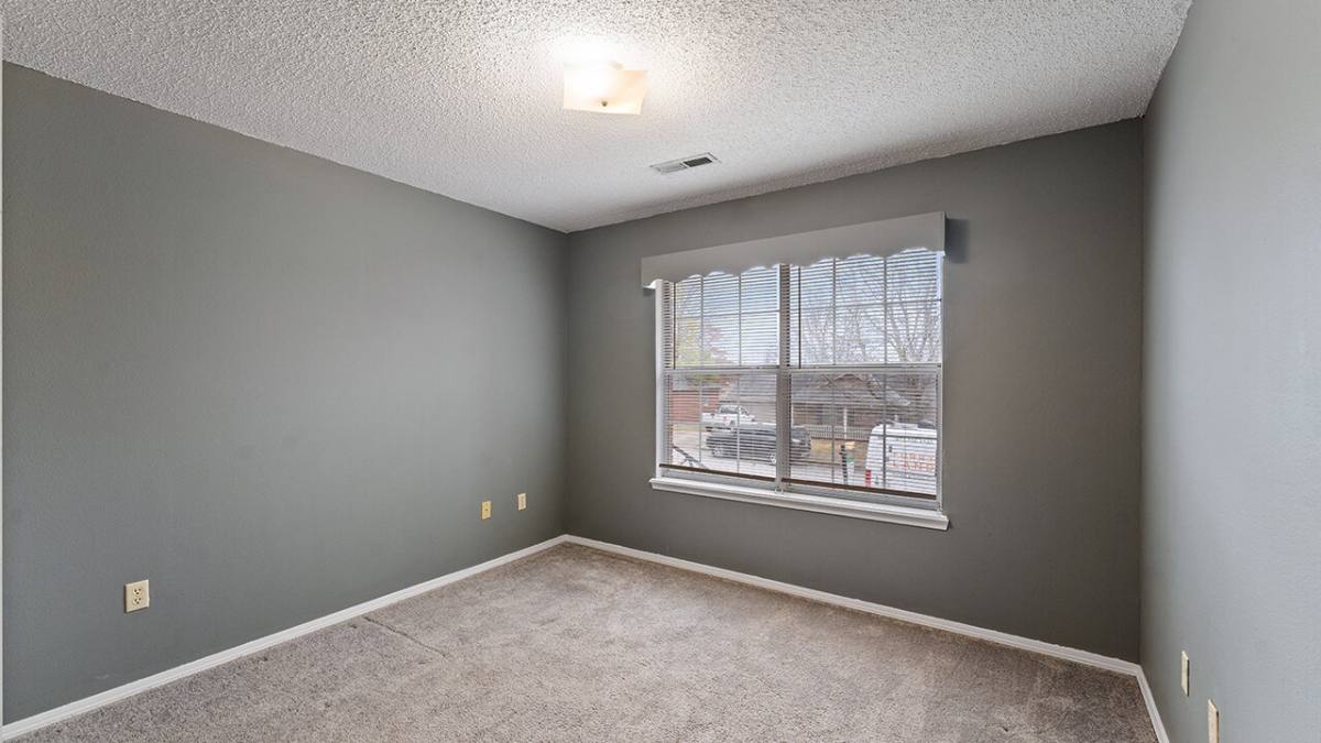 House for rent at 2450 W Jane Circle Dr, Fayetteville, AR 72704