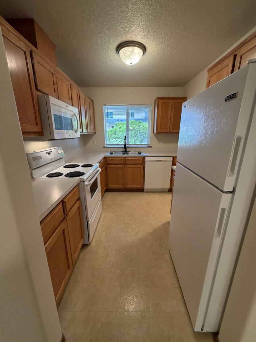 Apartment for rent at 3456 SE Harvey St, Portland, OR 97222