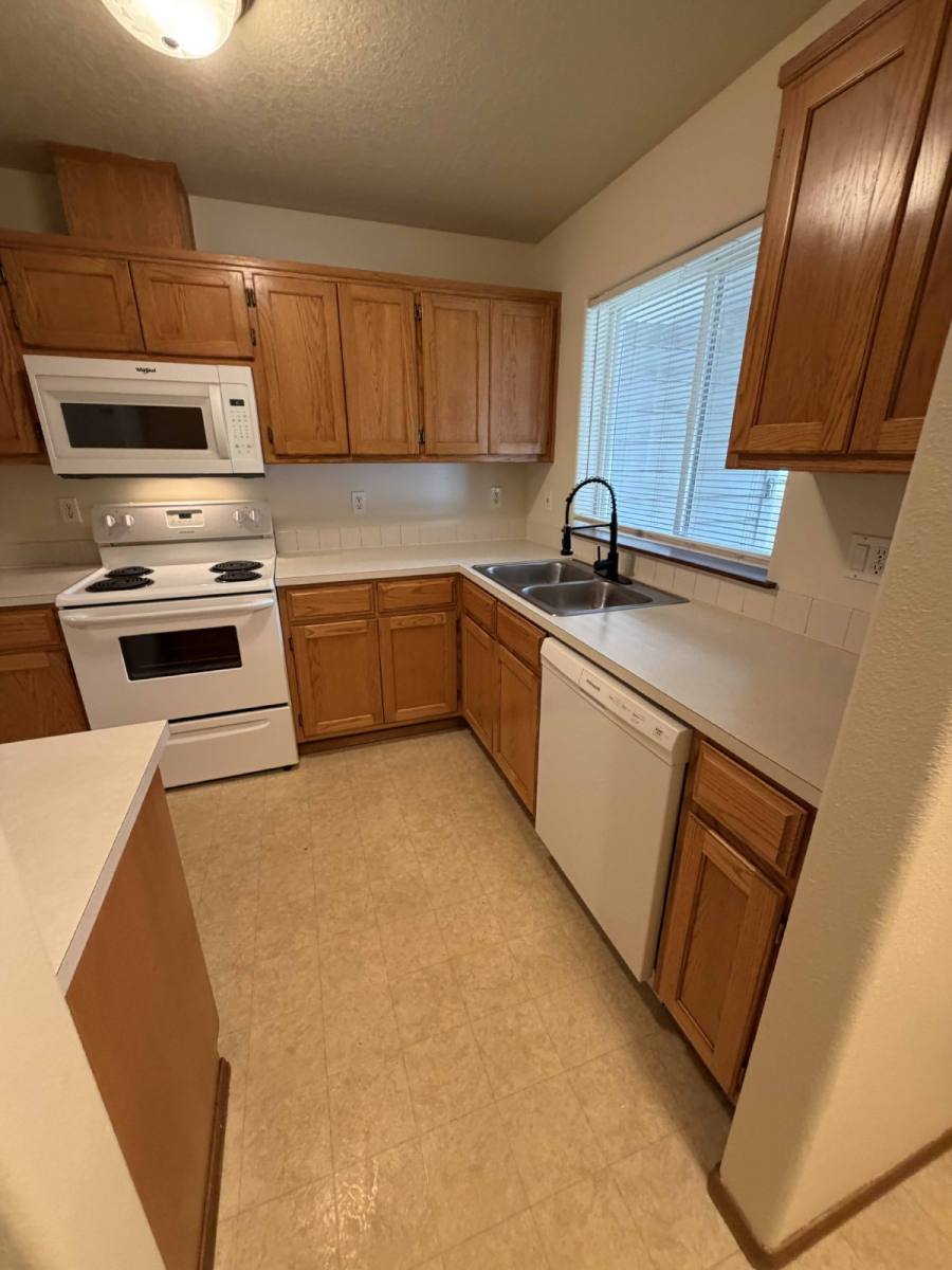 Apartment for rent at 3456 SE Harvey St, Portland, OR 97222