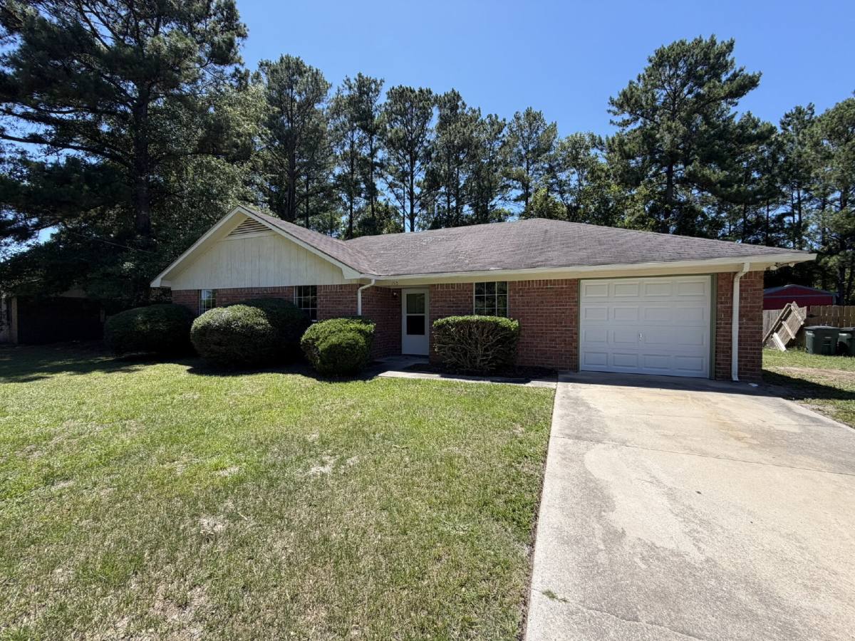 House for rent at 150 NE Jamey Lane, Hinesville, GA 31313