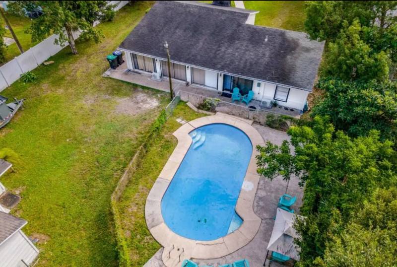 House for rent at 2301 Carlton Dr #1, Orlando, FL 32806