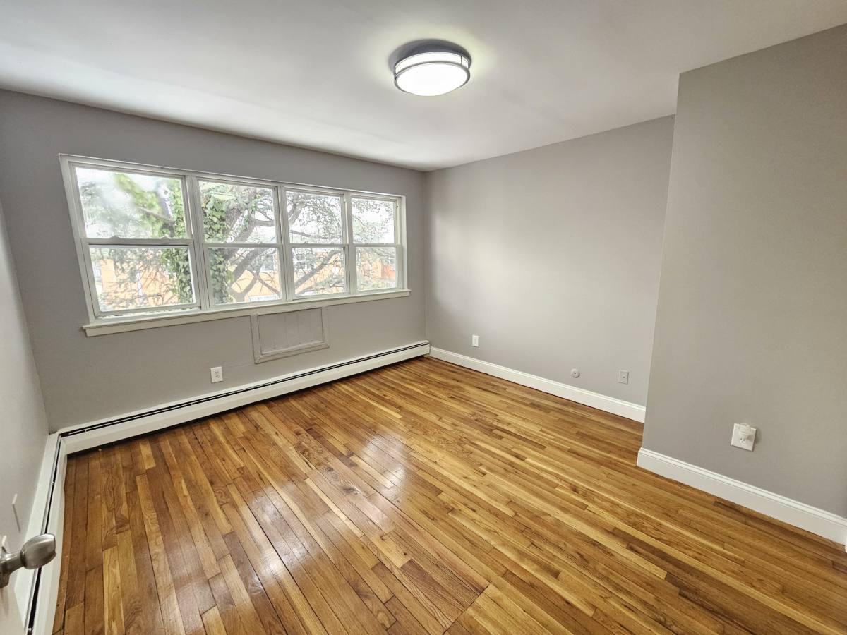 Apartment for rent at 363 Park Ave #F, Orange, NJ 07050