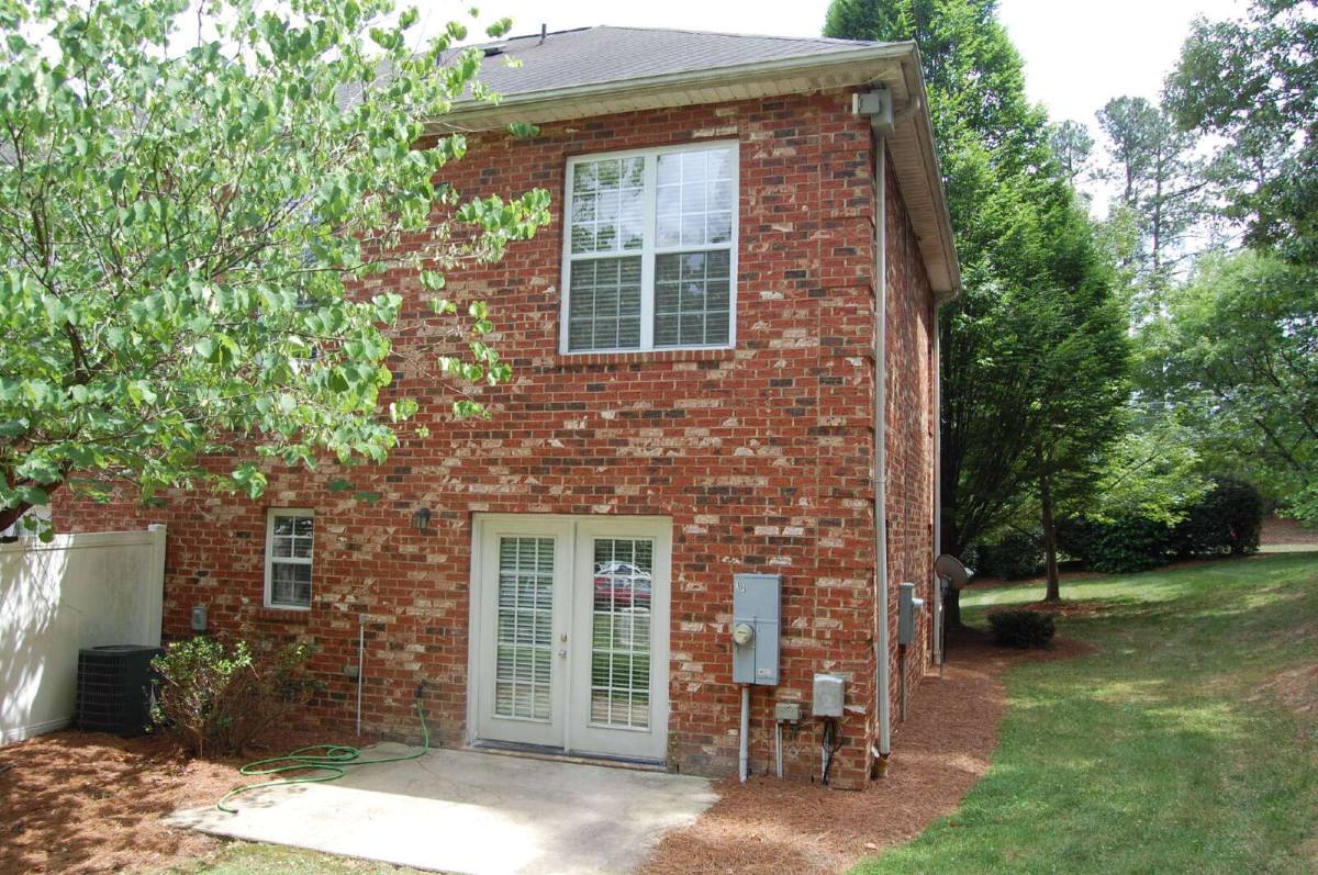 Townhouse for rent at 5234 Hilltop Rd #103, Jamestown, NC 27282