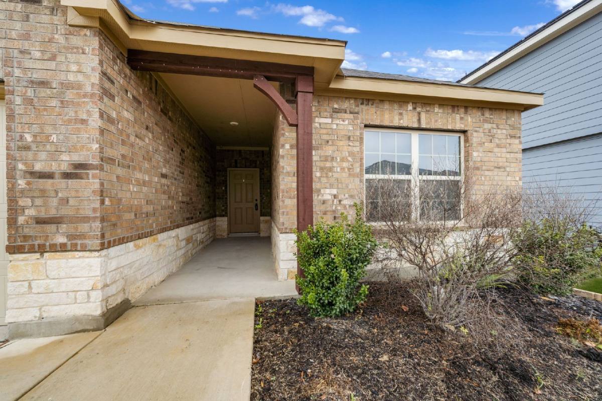 House for rent at 14477 Gunsight Pass, San Antonio, TX 78253