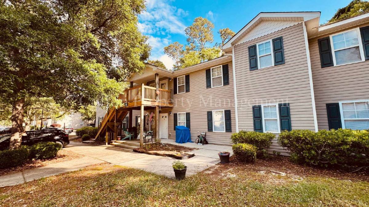 Apartment for rent at 5138 Greenville Loop Rd #D, Wilmington, NC 28409