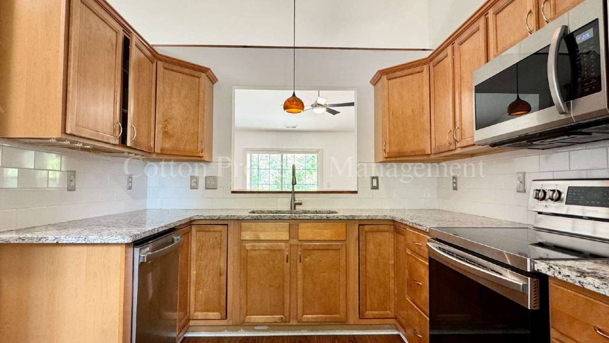 Apartment for rent at 5138 Greenville Loop Rd #D, Wilmington, NC 28409