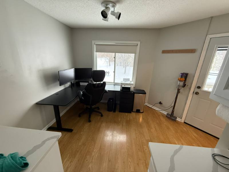 Townhouse for rent at 4125 Goldenrod Lane N, Minneapolis, MN 55441