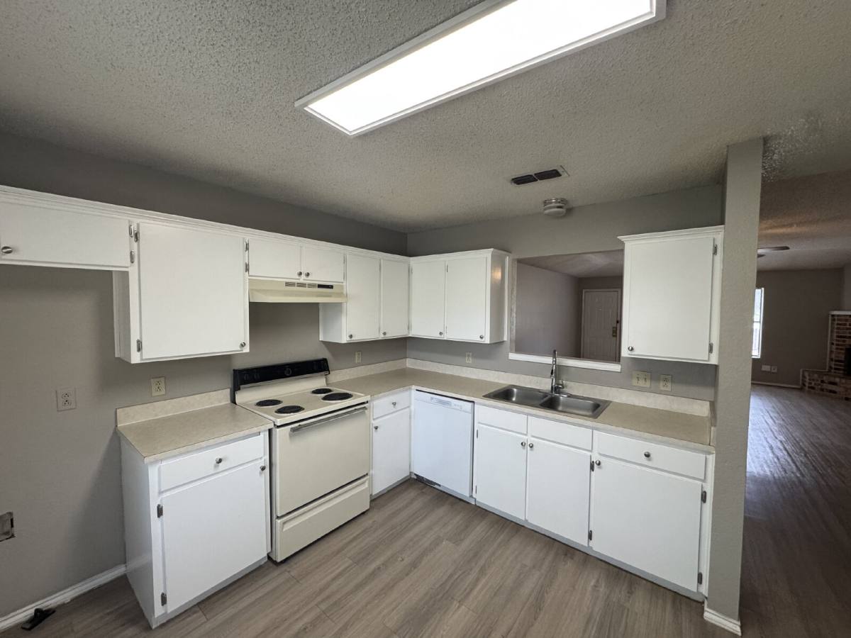 House for rent at 204 Genoa Ave, Lubbock, TX 79416