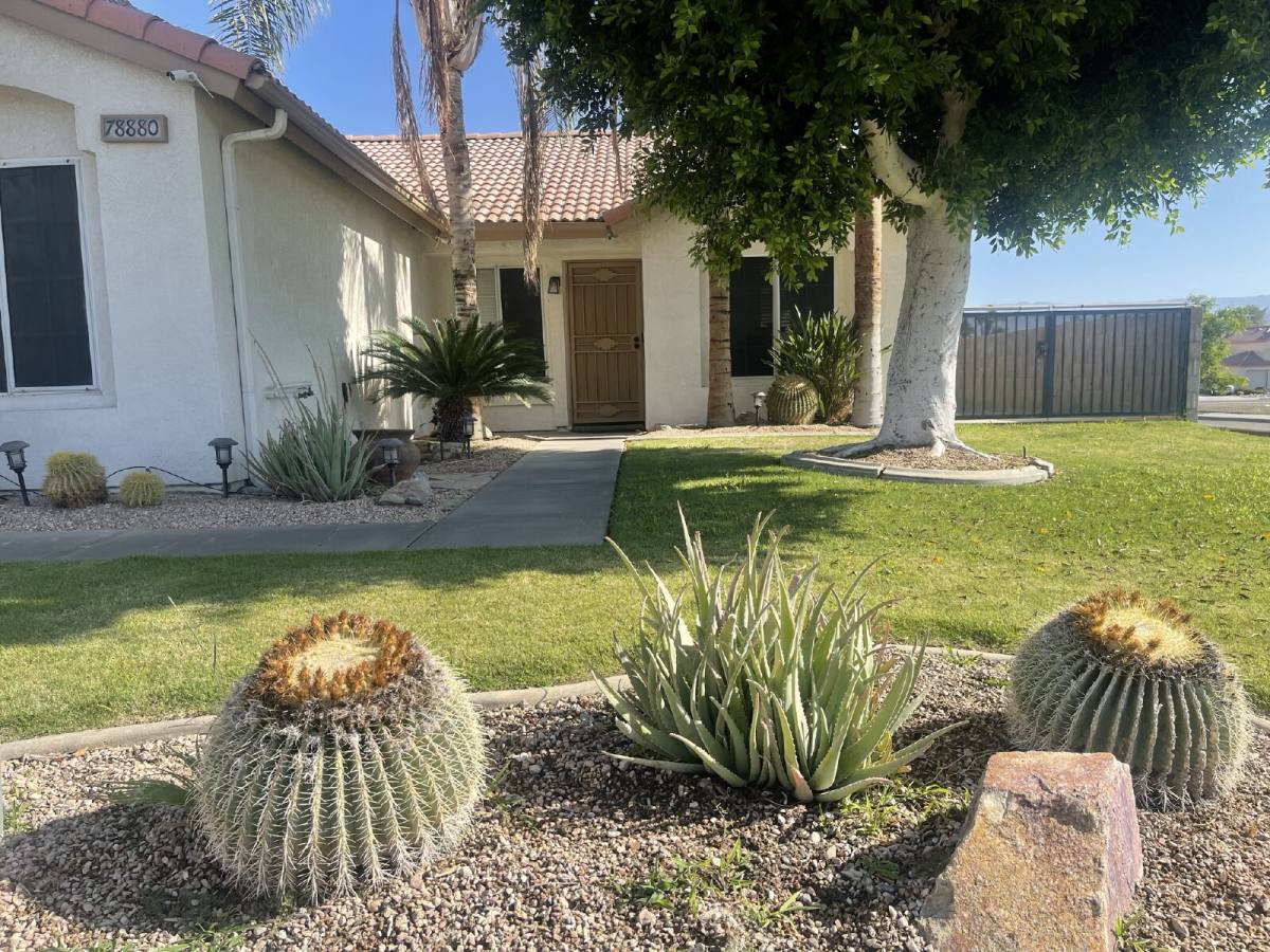 House for rent at 78880 Sanita Dr, La Quinta, CA 92253