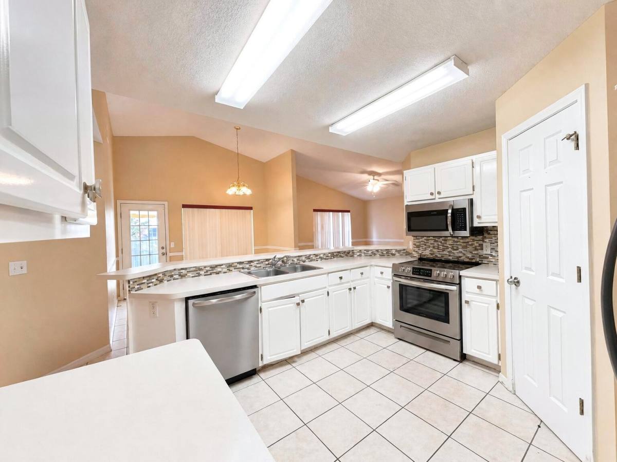 House for rent at 771 Pearl Sand Dr, Mary Esther, FL 32569