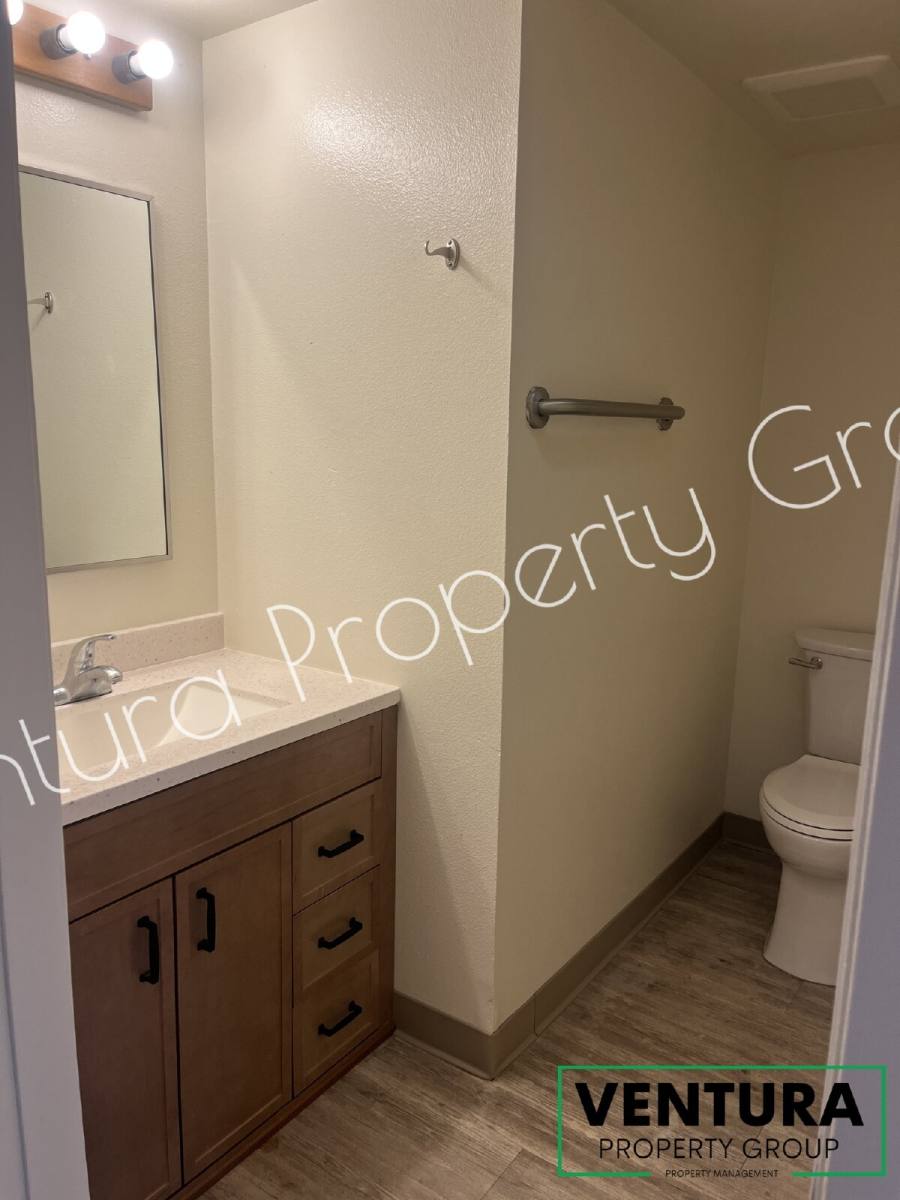 Apartment for rent at 234 S Steckel Dr #6, Santa Paula, CA 93060