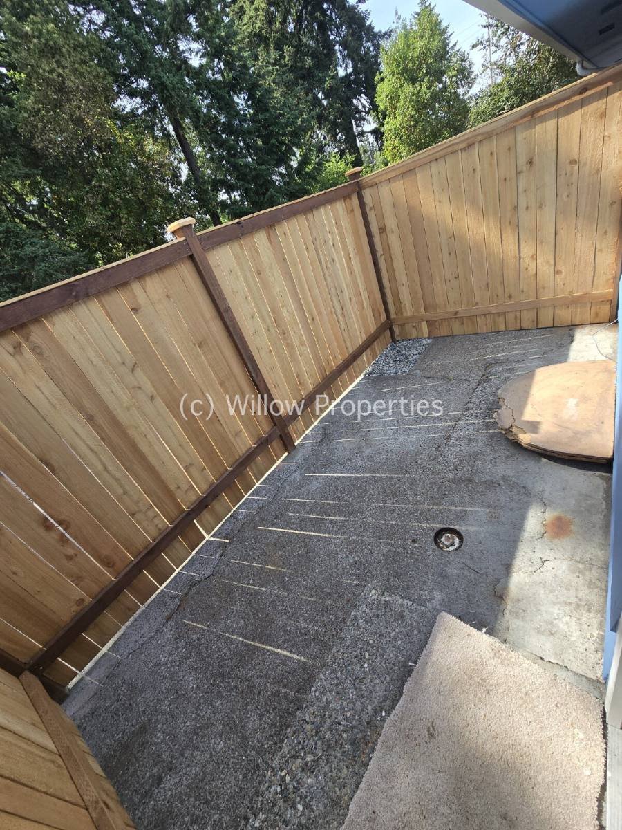 Apartment for rent at 12020 Edgewood Ave SW #1, Lakewood, WA 98498