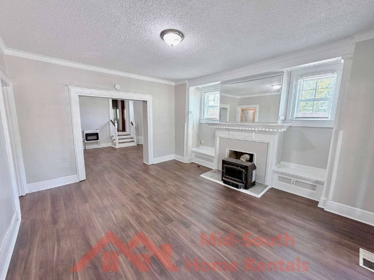 House for rent at 1561 Foster Ave, Memphis, TN 38106