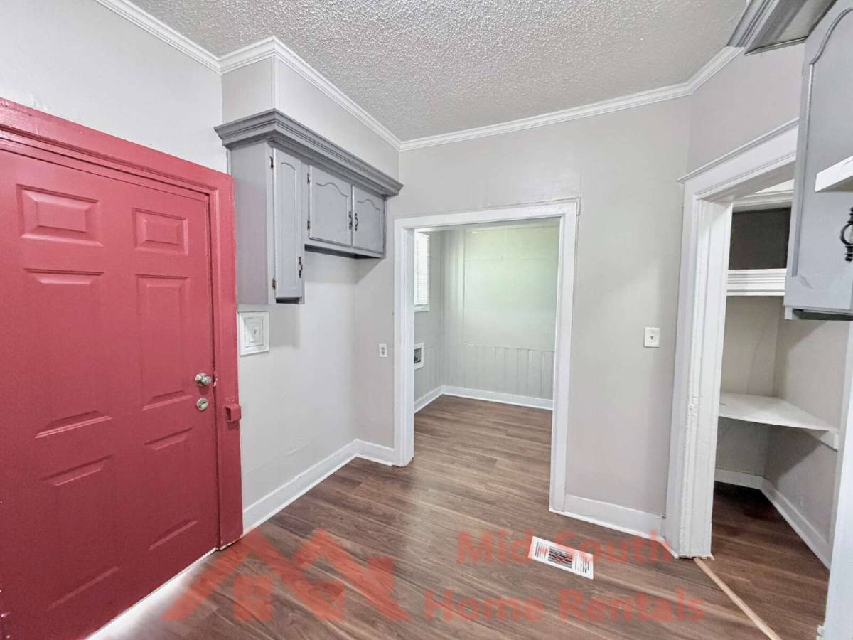 House for rent at 1561 Foster Ave, Memphis, TN 38106