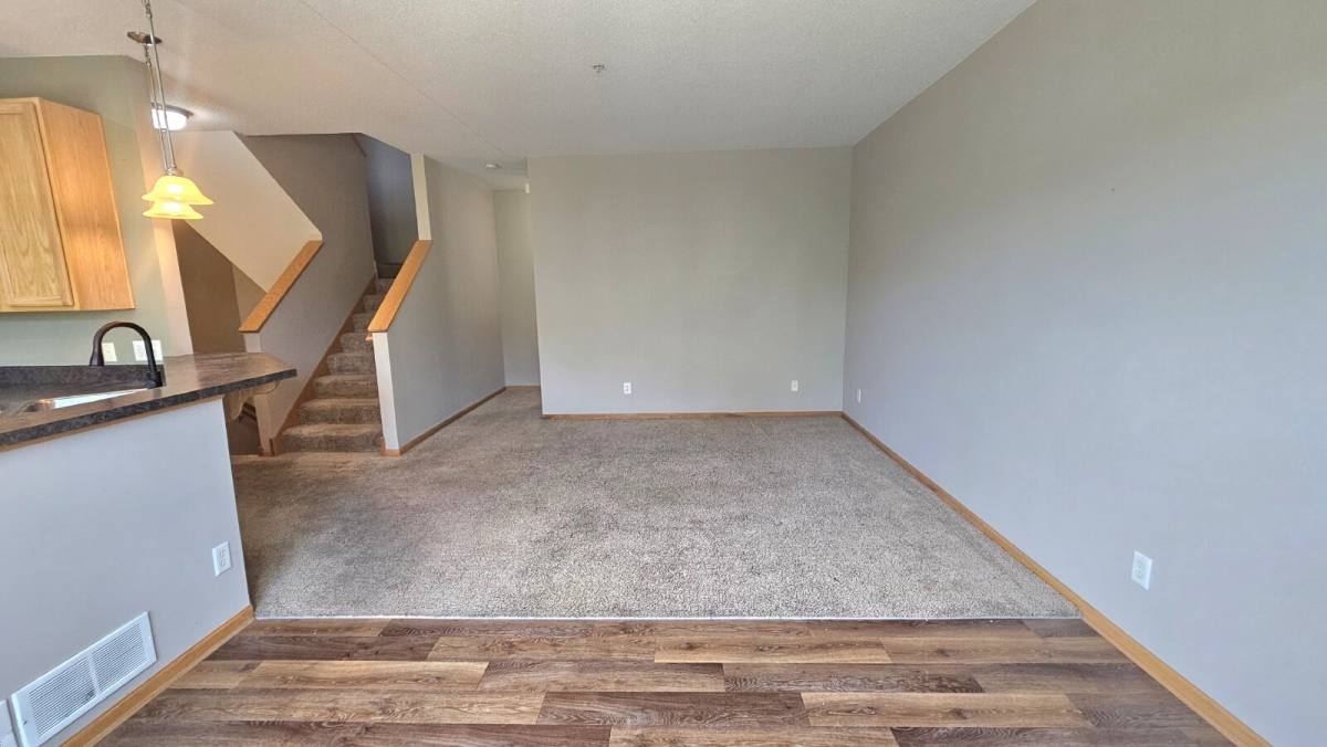 Townhouse for rent at 15602 Eagles Nest Way, Saint Paul, MN 55124