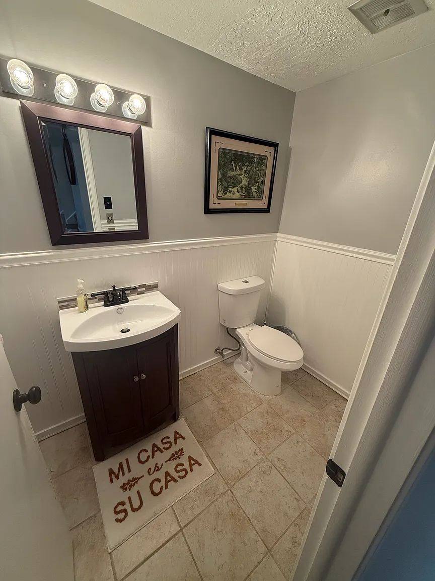 Townhouse for rent at 1565 E 775 S #6, Ogden, UT 84404