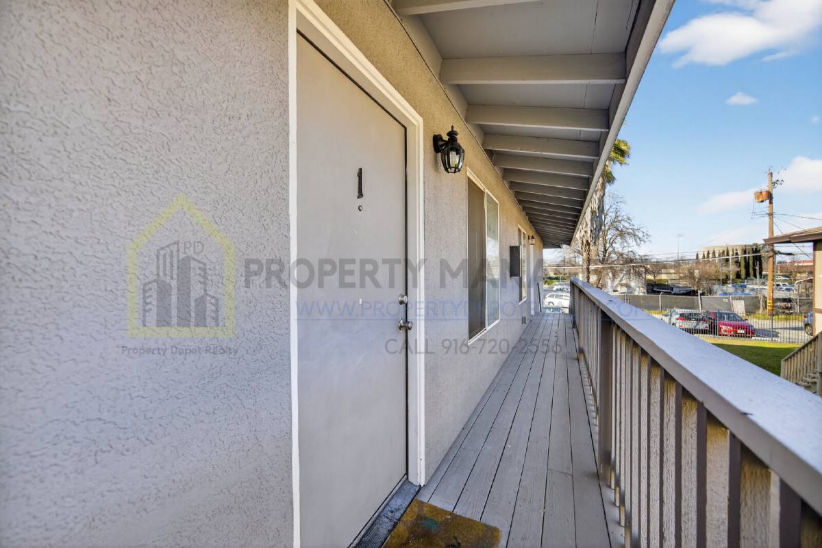 Apartment for rent at 2205 15th Ave #1, Sacramento, CA 95822
