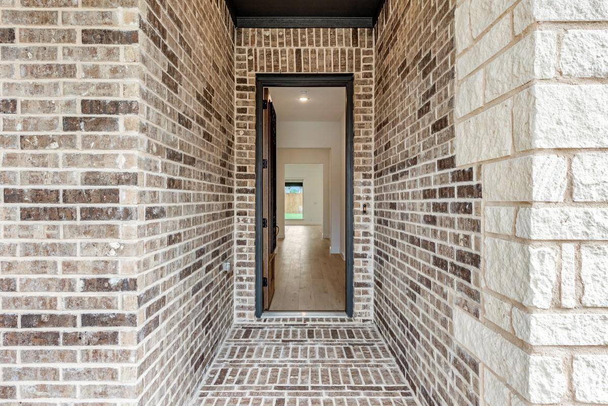 House for rent at 1073 Canuela Way, Justin, TX 76247