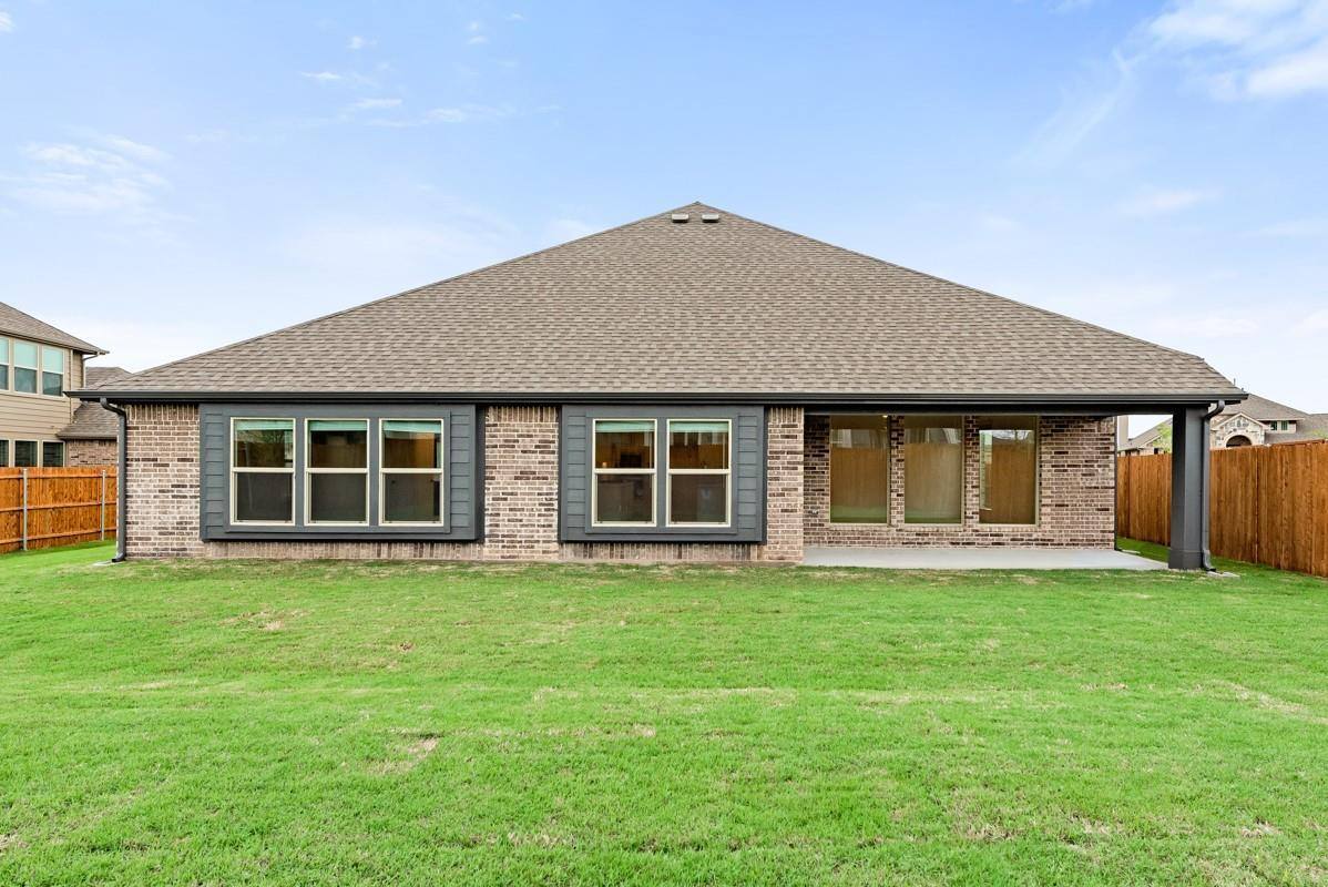 House for rent at 1073 Canuela Way, Justin, TX 76247