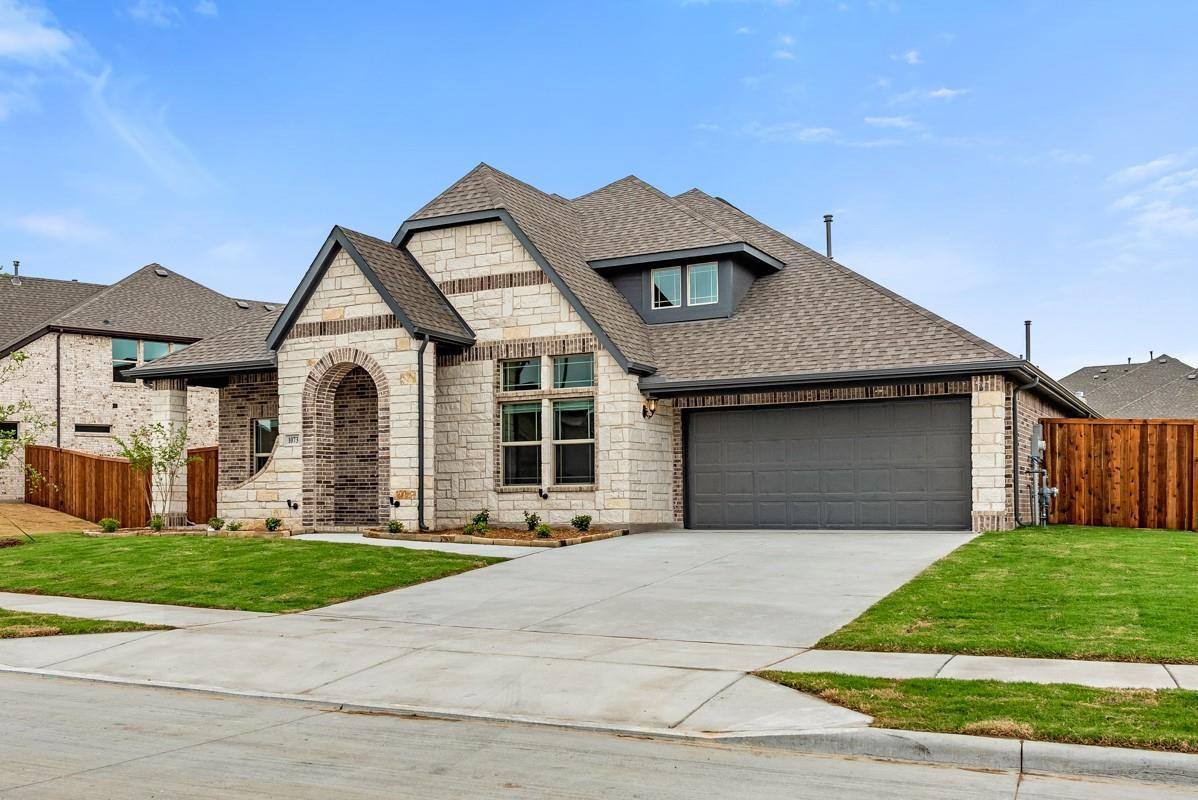 House for rent at 1073 Canuela Way, Justin, TX 76247