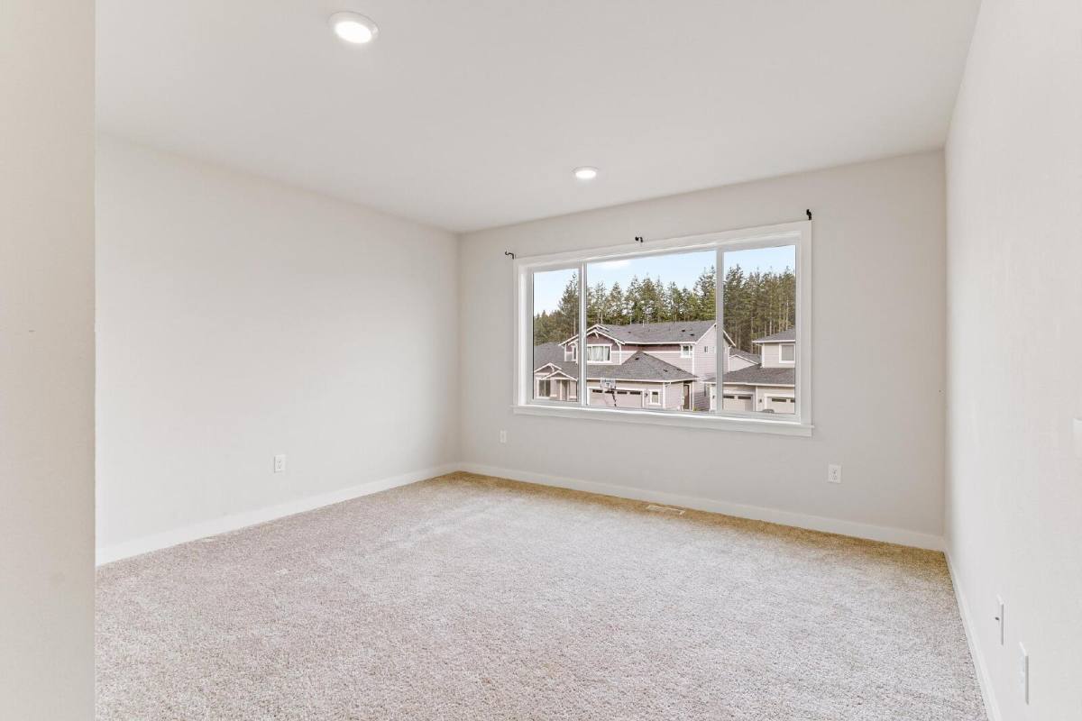 House for rent at 18130 133rd Ave E, Puyallup, WA 98374