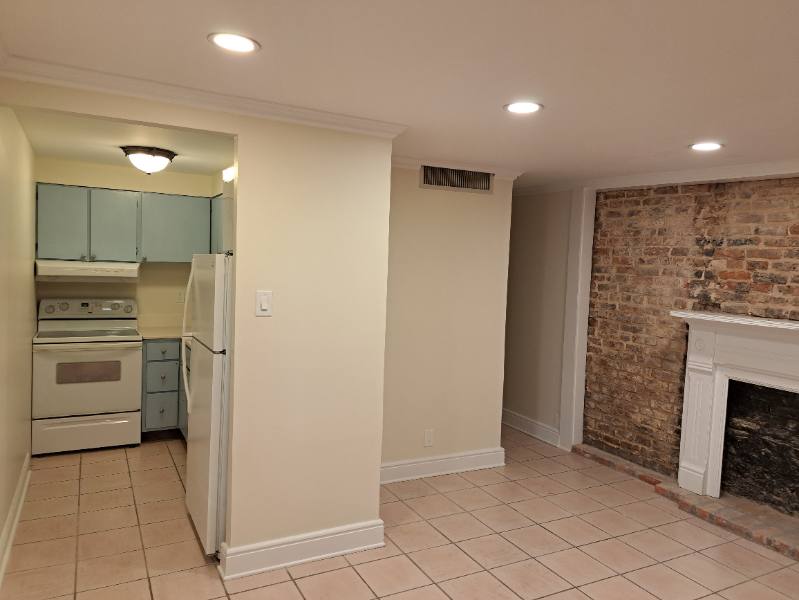 Apartment for rent at 617 Dauphine St #9, New Orleans, LA 70112