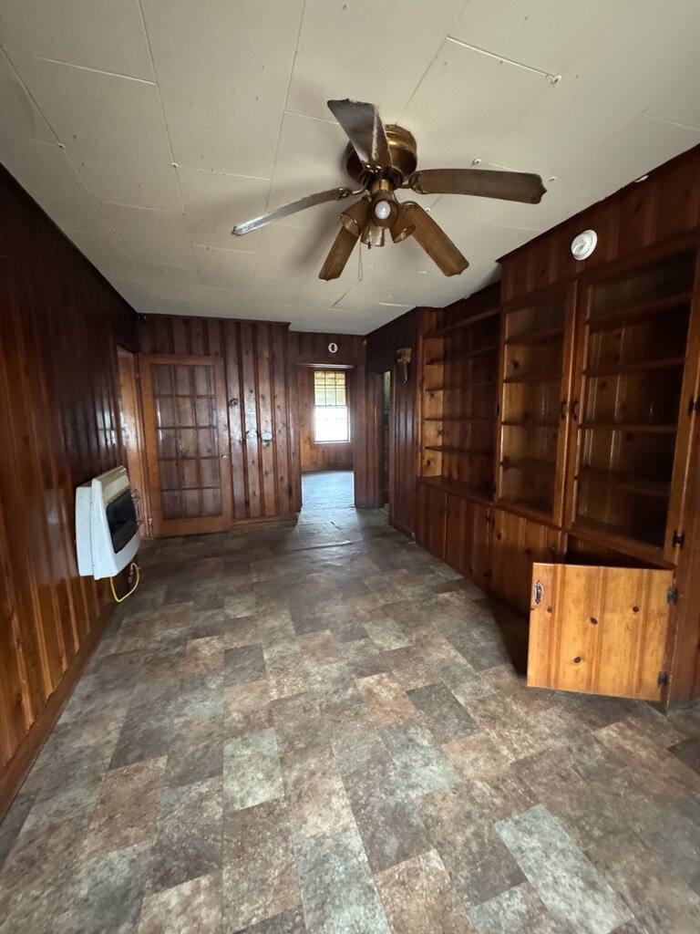 House for rent at 114 Cedar St, Laurens, SC 29360