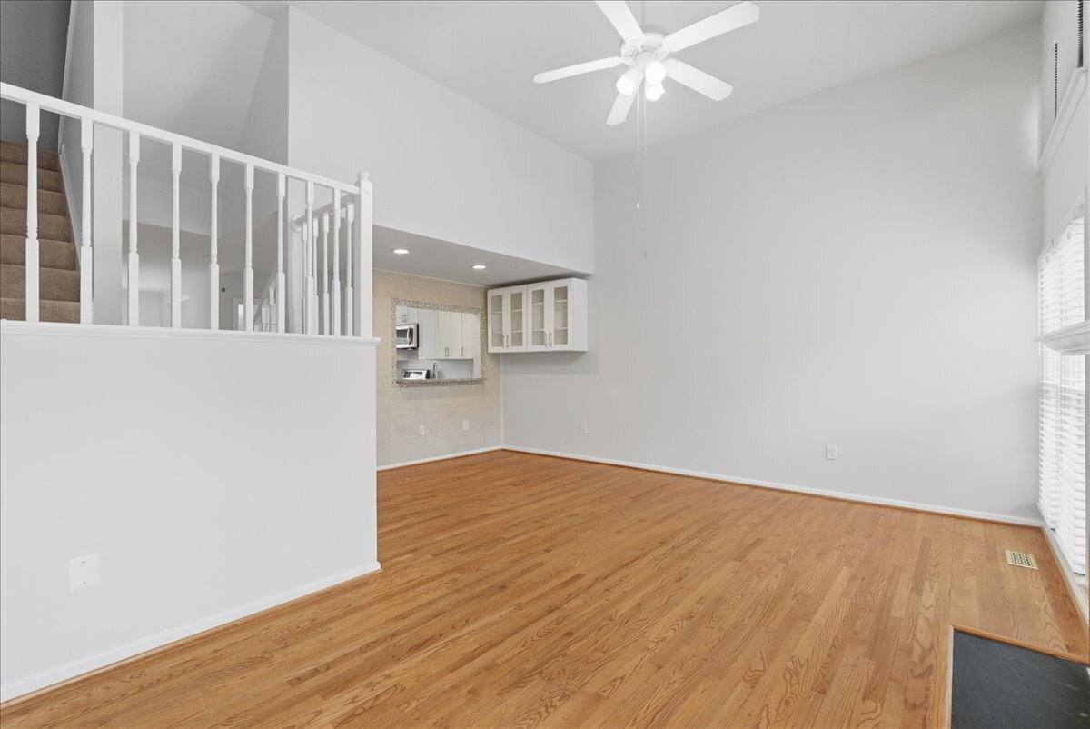 Townhouse for rent at 13937 Middle Creek Place, Centreville, VA 20121