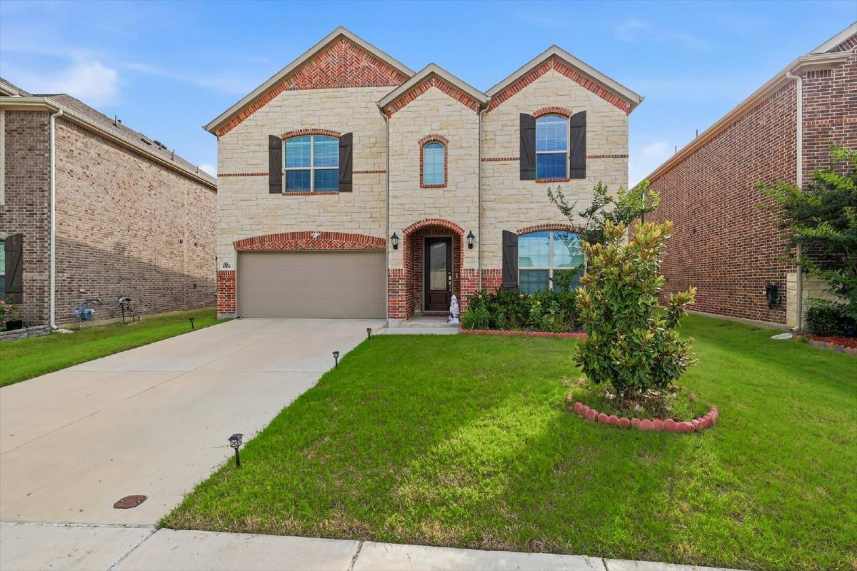 House for rent at 8309 Gray Squirrel Lane, McKinney, TX 75071