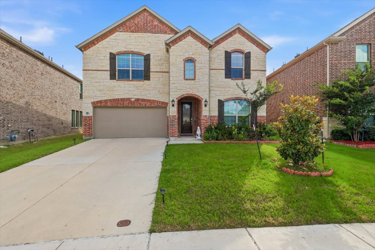 House for rent at 8309 Gray Squirrel Lane, McKinney, TX 75071
