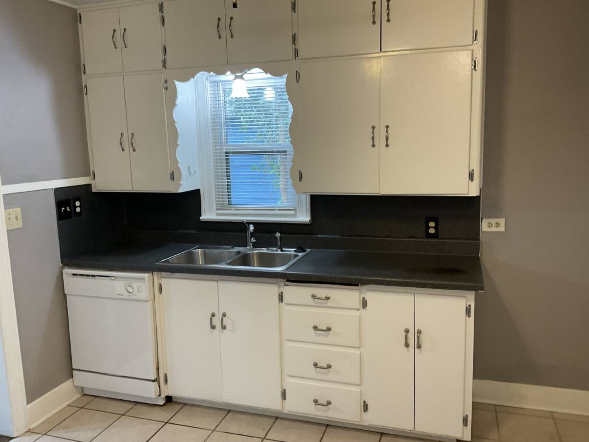 House for rent at 137 N Delaware Place, Tulsa, OK 74110