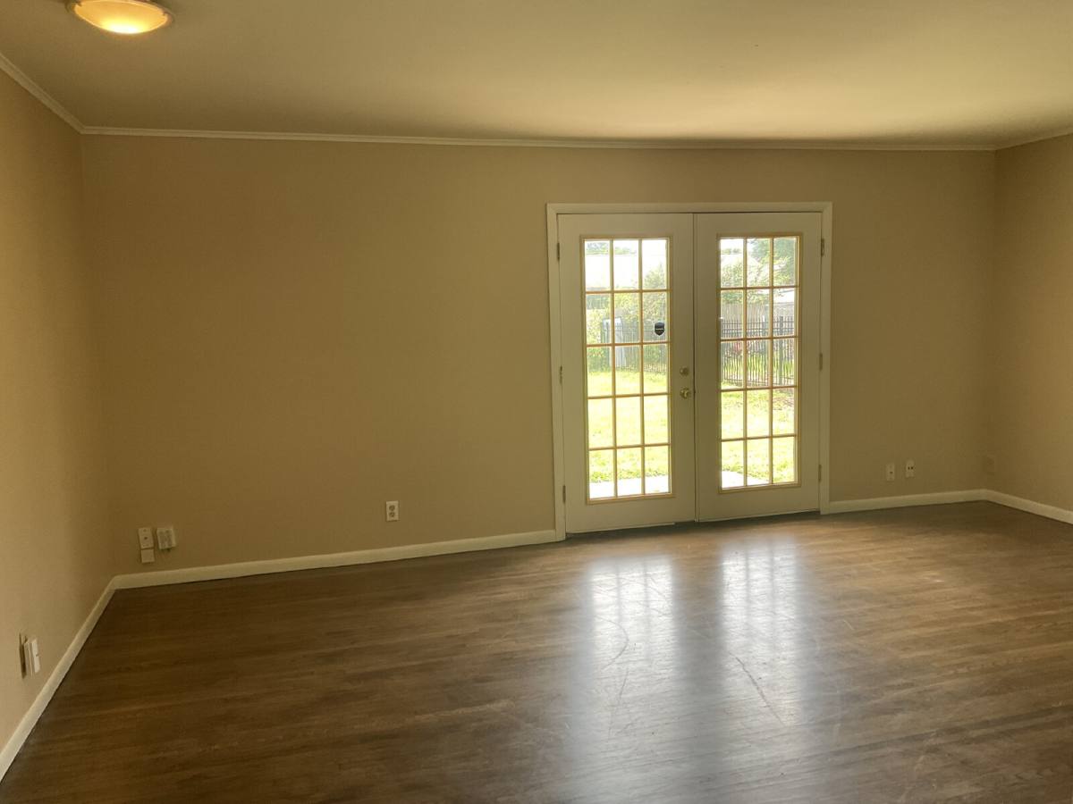House for rent at 5760 E 30th St, Tulsa, OK 74114