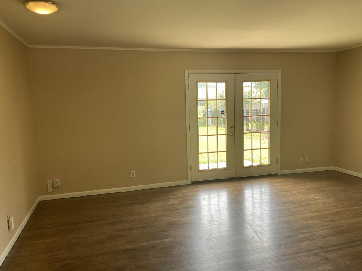 House for rent at 5760 E 30th St, Tulsa, OK 74114