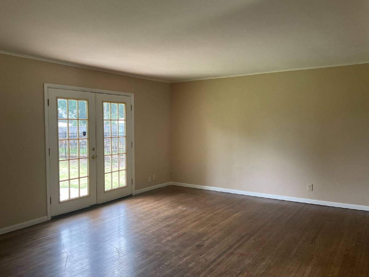 House for rent at 5760 E 30th St, Tulsa, OK 74114