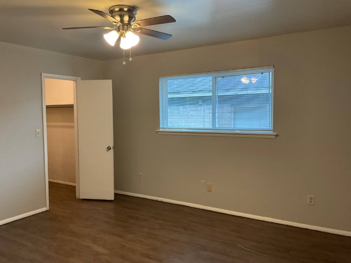 Townhouse for rent at 1579 S 67th E Ave, Tulsa, OK 74112