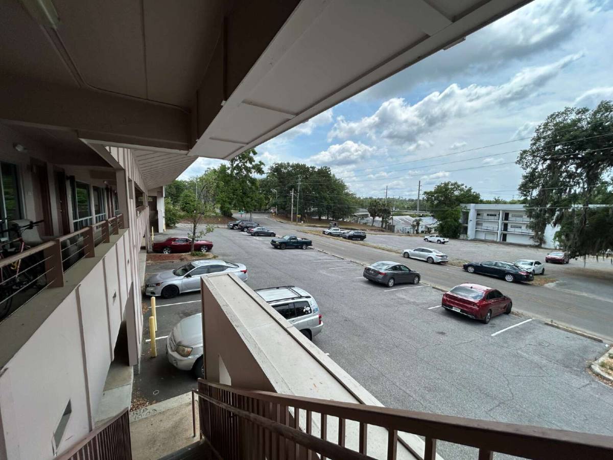 Apartment for rent at 310 Blount St #102, Tallahassee, FL 32301