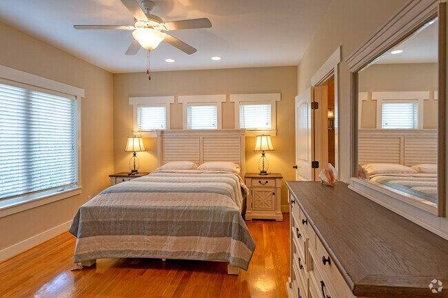 Townhouse for rent at 1329 Hancock Court, Tallahassee, FL 32304