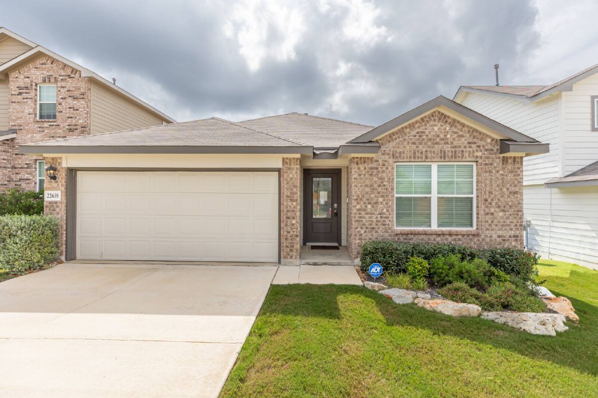 House for rent at 22618 Double Bogey, San Antonio, TX 78261
