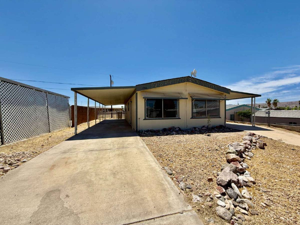 House for rent at 1066 Mobile Lane, Bullhead City, AZ 86442