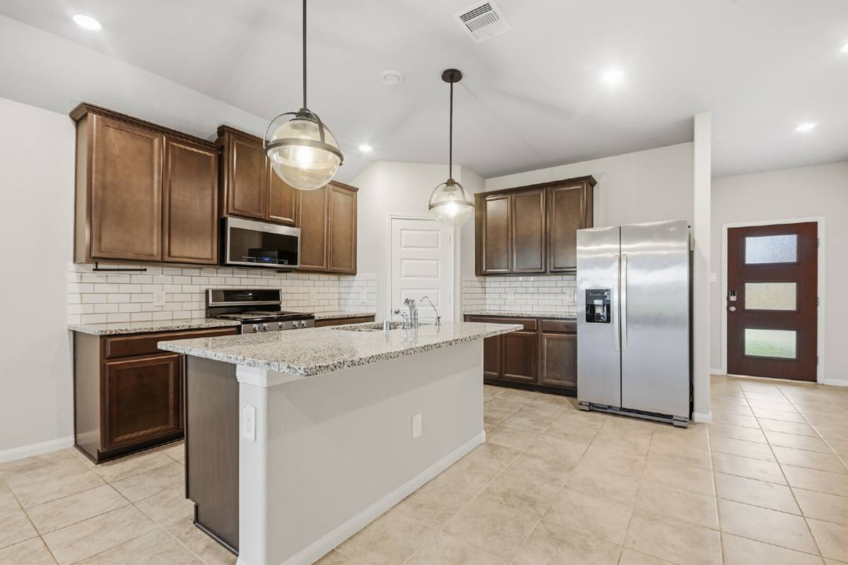 House for rent at 1207 Cascade Hills Dr, Rosharon, TX 77583