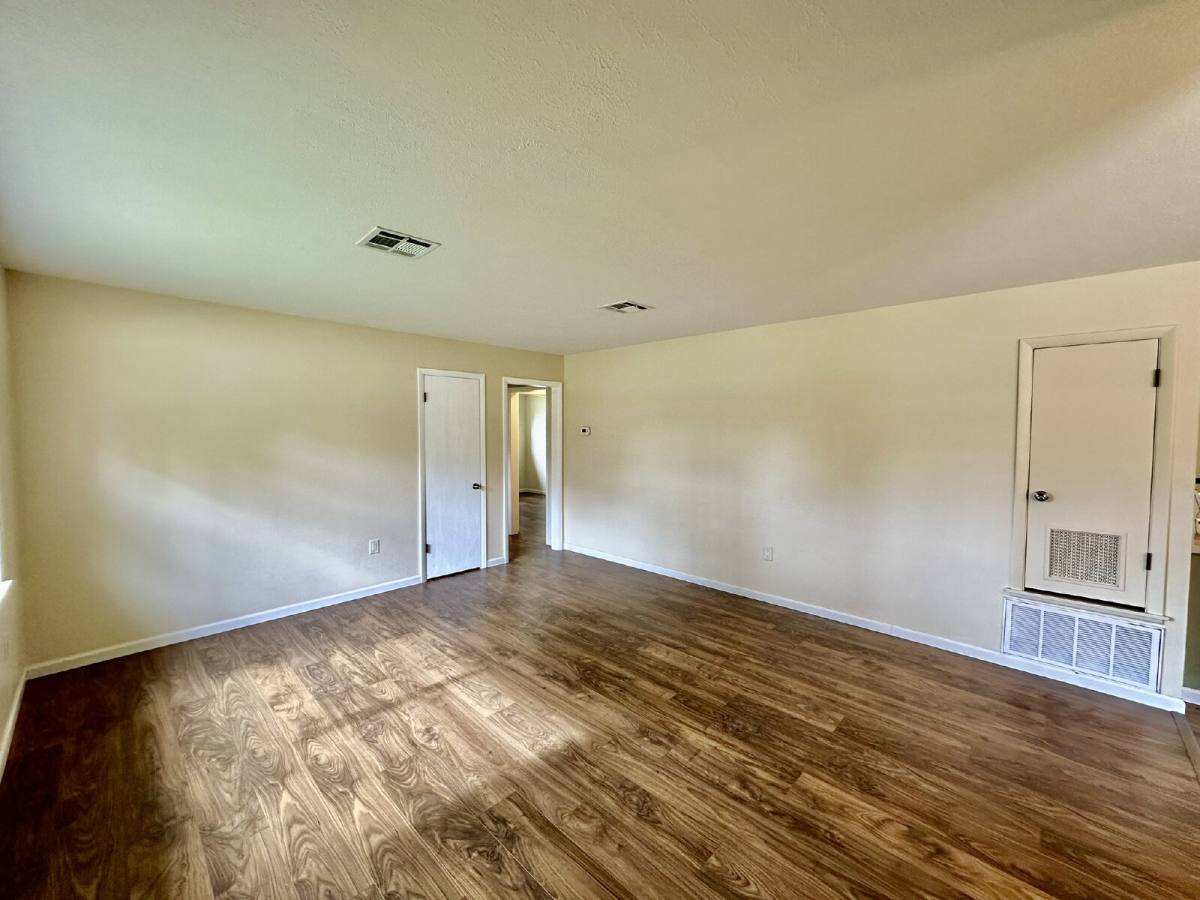 House for rent at 1202 SE E St, Bentonville, AR 72712